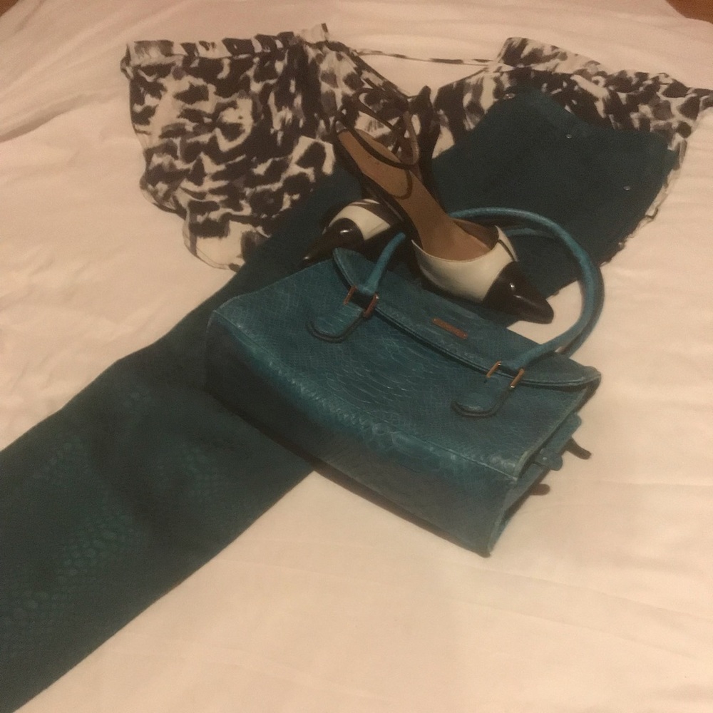 💎 Flutter Sleeve Top💎